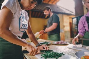Cooking Class + Traditional Market Visit